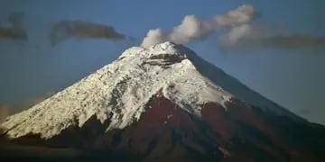 Alerta en Ecuador por actividad del volcán Cotopaxi