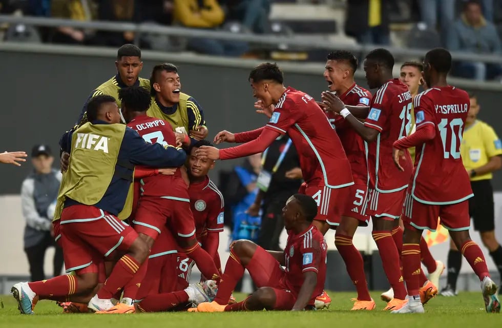 Los jugadores de Colombia celebran el segundo gol para la victoria 2-1 ante Israel en el partido del Mundial Sub20. / Gentileza.