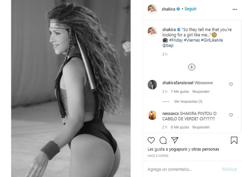 Shakira coquetea desde Instagram con sus looks