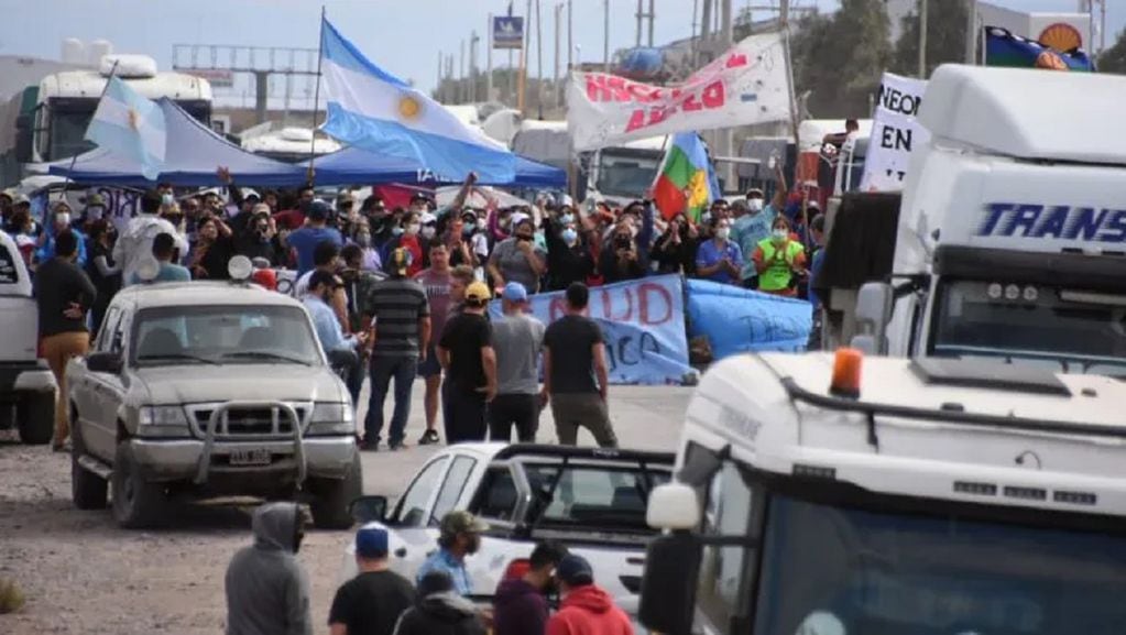Protestas y bloqueos en Neuquén