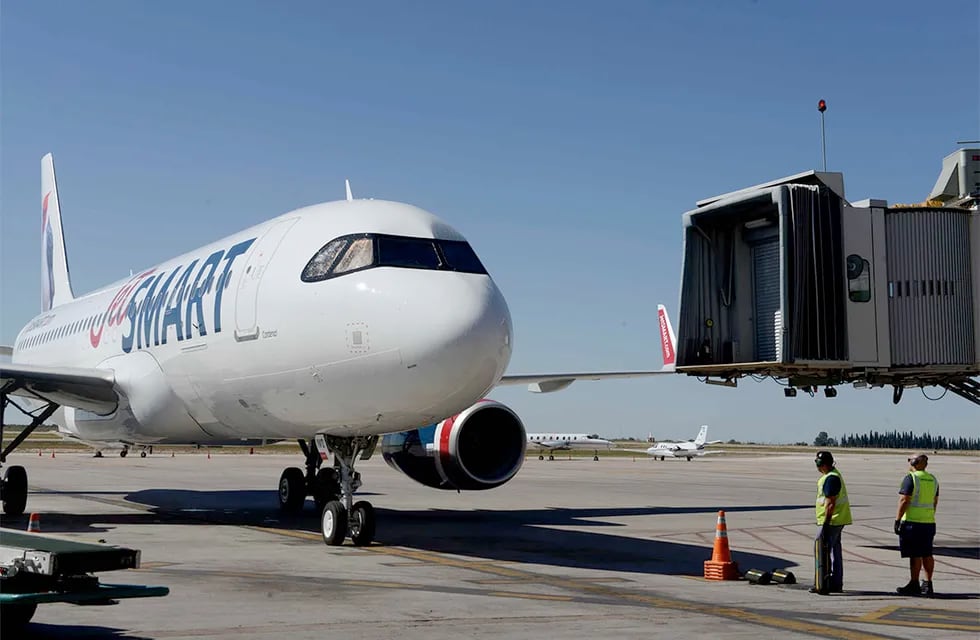 La aerolínea JetSmart retoma la ruta que une de forma directa a Salta y Mendoza