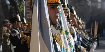 Comienzan los cambios de guardia de la Bandera del Ejército de los Andes