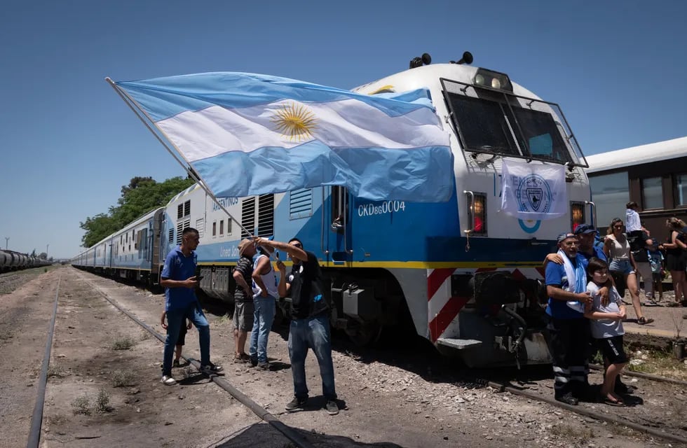 Fotos y videos del tren de pasajeros que llegará mañana a Mendoza por dentro: Así son los camarotes. Foto: Ignacio Blanco / Los Andes