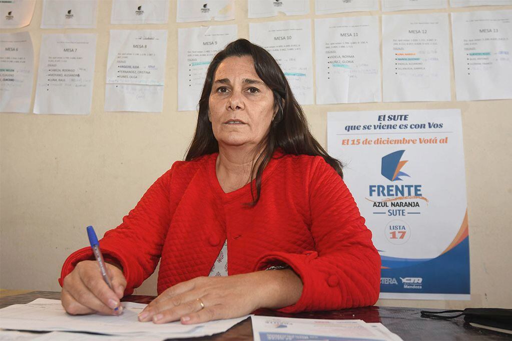 Carina Sedano es la electa Secretaria General del SUTE. No se sabe cuándo asumirá.
 Foto José Gutierrez