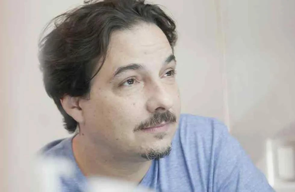 El actor Fernán Mirás tiene 52 años.
