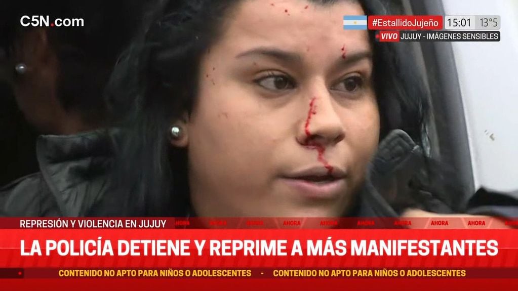 La manifestante que cabeceó el vidrio del patrullero en Jujuy (C5N)