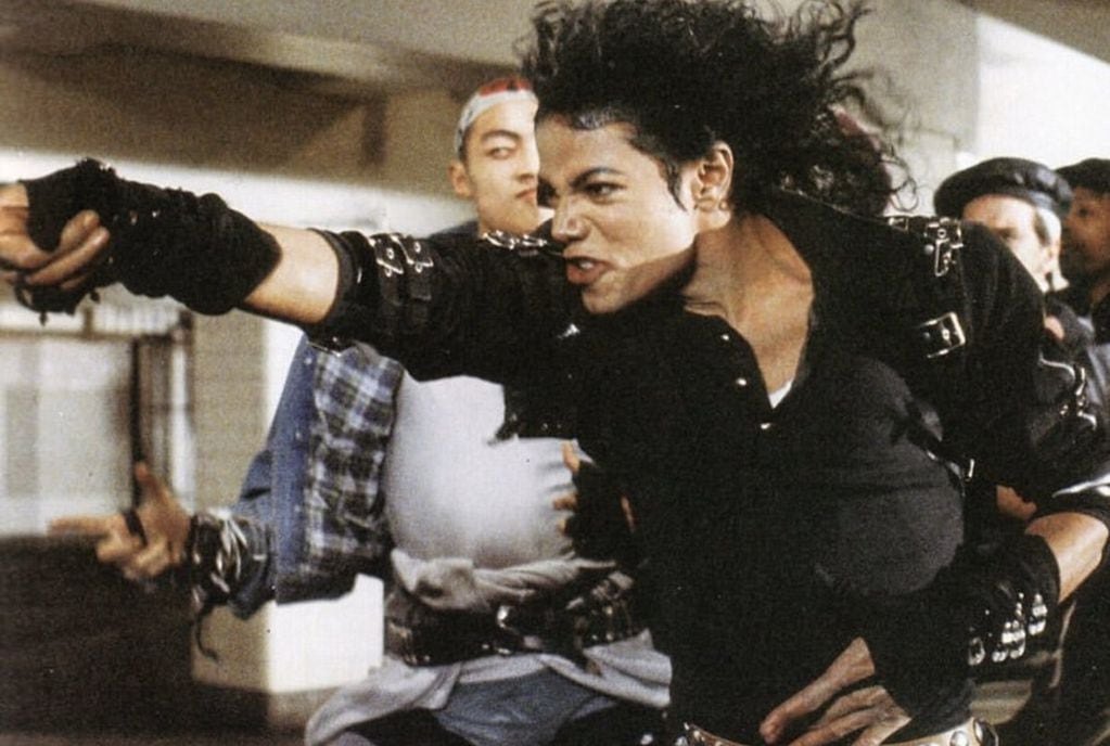 Michael Jackson en el video de "Bad" (Foto archivo)