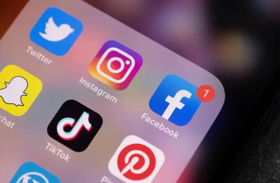 Florida prohíbe cuentas de redes sociales para menores de 14 años