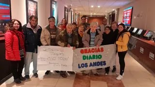 Residentes del Hogar Santa Marta disfrutaron de una tarde de cine junto a Los Andes