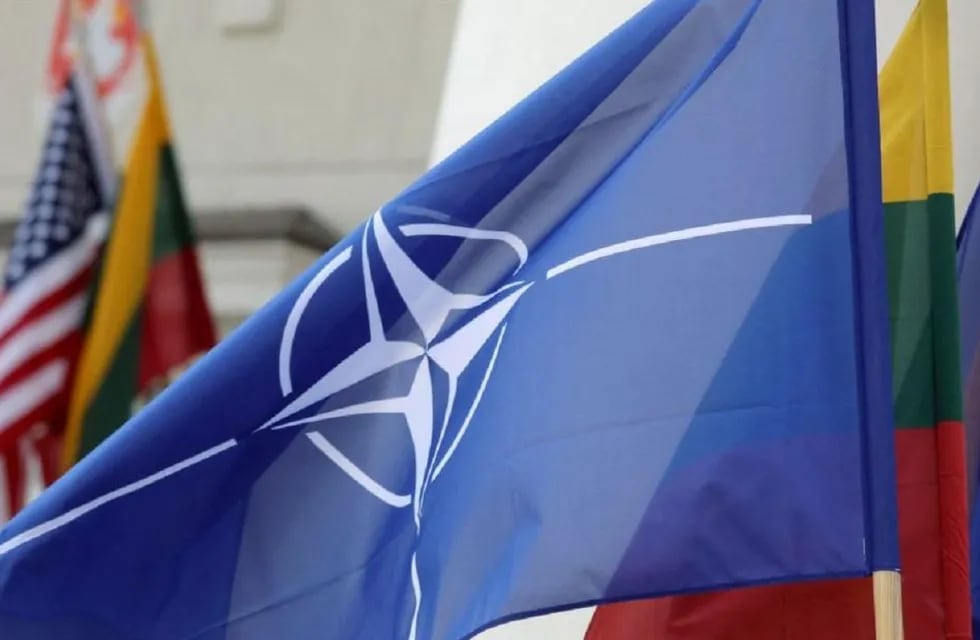 La OTAN reafirmó el apoyo a Ucrania ante la incertidumbre sobre la ayuda de Estados Unidos. Foto: CNN.