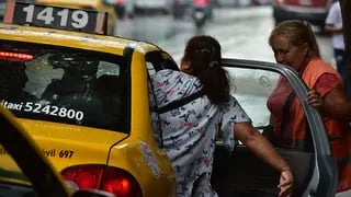 Aumento del pasaje de colectivo: la vieja tendencia que vuelve y beneficia a los taxis