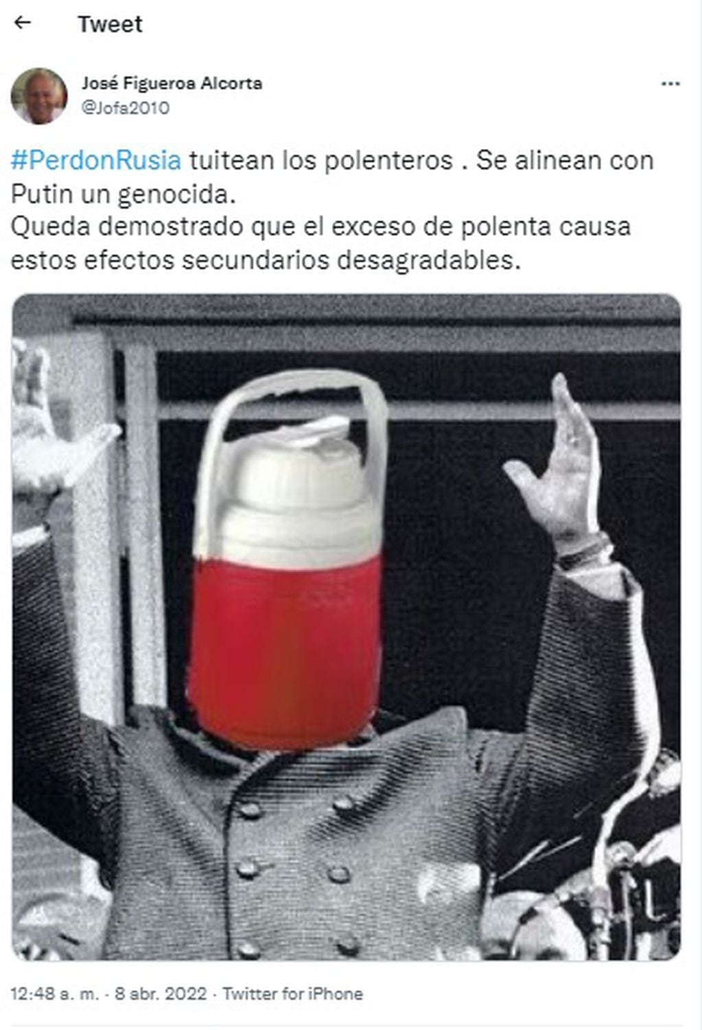 Algunos usuarios hasta se pusieron a editar fotos, como es el caso de este usuario que cambió una foto de Perón para ponerle un termo en la cabeza.