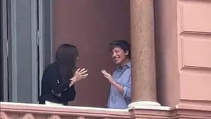 El video viral de Sandra Pettovello y Santiago Caputo en el balcón de la Rosada