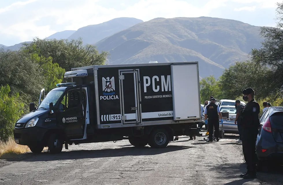 Los restos de la empleada doméstica estaban en el piedemonte, a unos kilómetros de La Favorita, donde vivía. Foto:José Gutierrez / Los Andes
