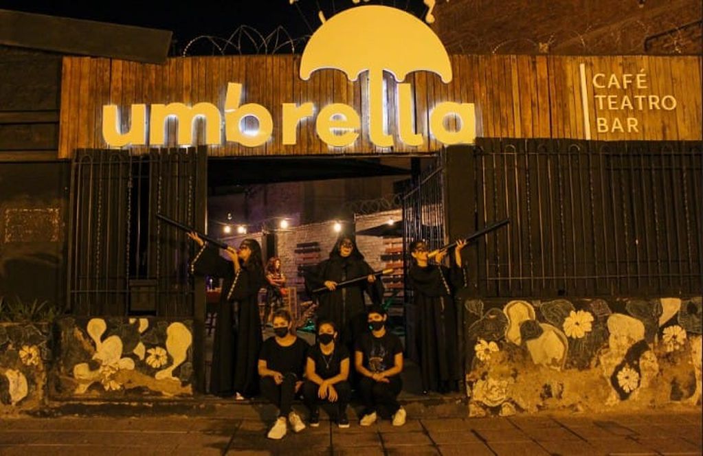 Umbrella Bar Cultural: nació de los cimientos de Soul Café y apuesta a la cultura brindándole espacio a los artistas de expresar su arte.