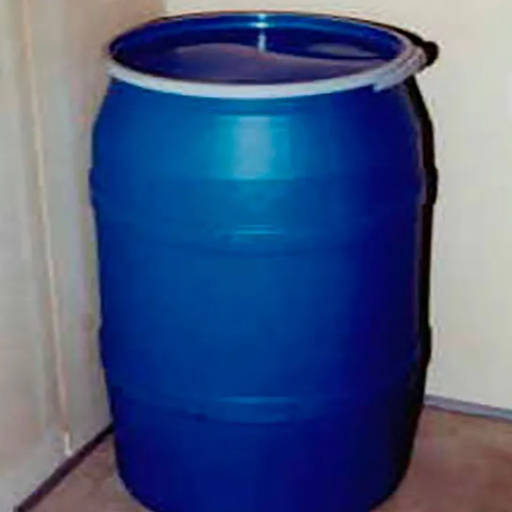 El enorme barril azul donde Larissa introdujo el cuerpo de su marido para disolverlo en ácido.