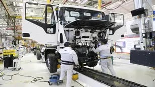 EN LÍNEA. Iveco proyecta para este año recuperar la producción de camiones pesados que tenía en 2018, antes de la crisis, en su planta ubicada en barrio Ferreyra, en la ciudad de Córdoba. (Prensa Iveco)