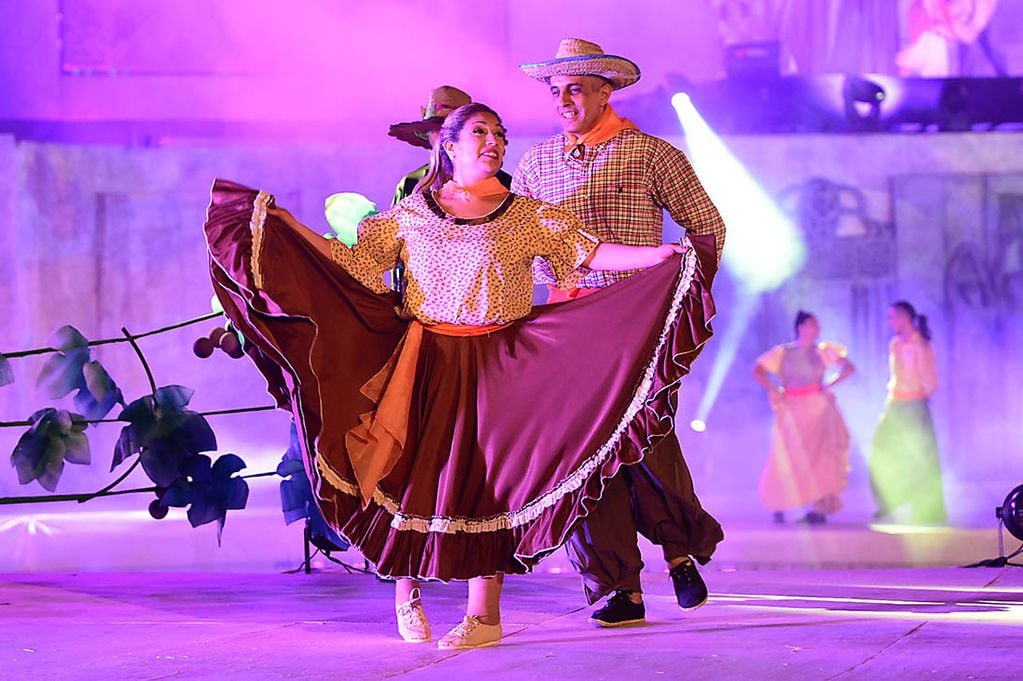 Fiesta de la Vendimia de la Ciudad de Mendoza 2022. Fotos: Mariana Villa / Los Andes