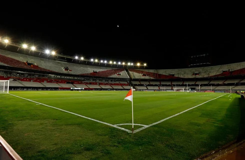 Copa de la Superliga: ¿Qué sanción recibirá River por no presentarse ante el Decano?