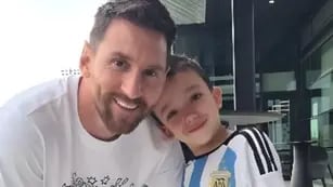 El gesto de Lionel Messi con un niño argentino que está bajo un tratamiento hormonal