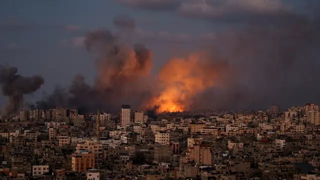 Israeli strike in Gaza as death toll mounts