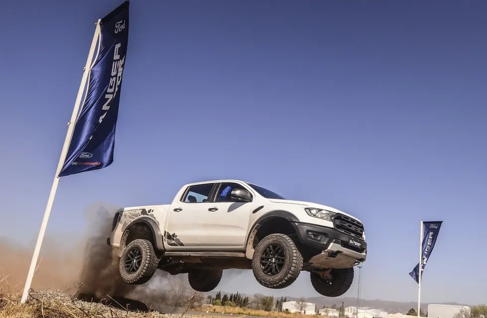 Ford: la primera pickup de alta performance