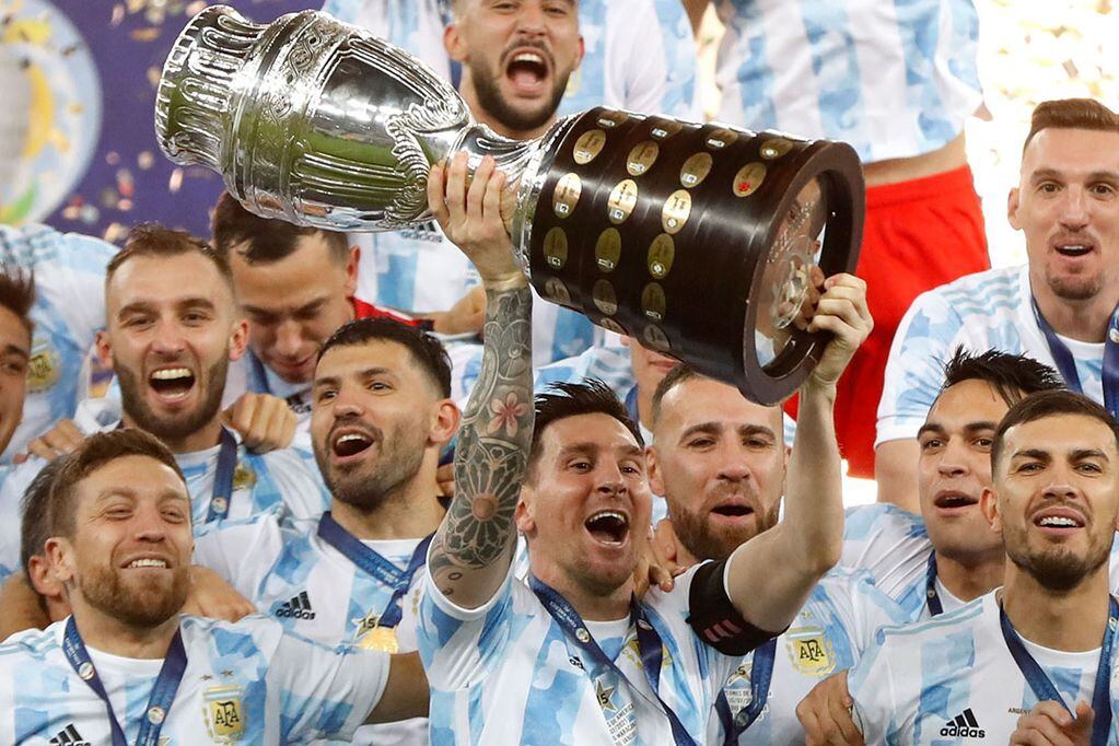 Lionel Messi, el mejor jugador del fútbol del mundo, ganó el Olimpia de Oro 2021. / Gentileza.