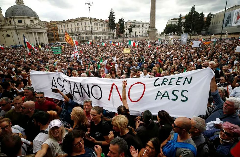 Protestas en Roma contra el pase sanitario