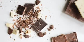 Un nuevo tipo de chocolate, de una tonalidad similar al dulce de leche, causa controversia en el mundo