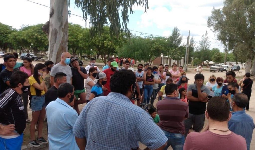 Vecinos condenaron el accionar de los policías detenidos por el crimen de Joaquín - 