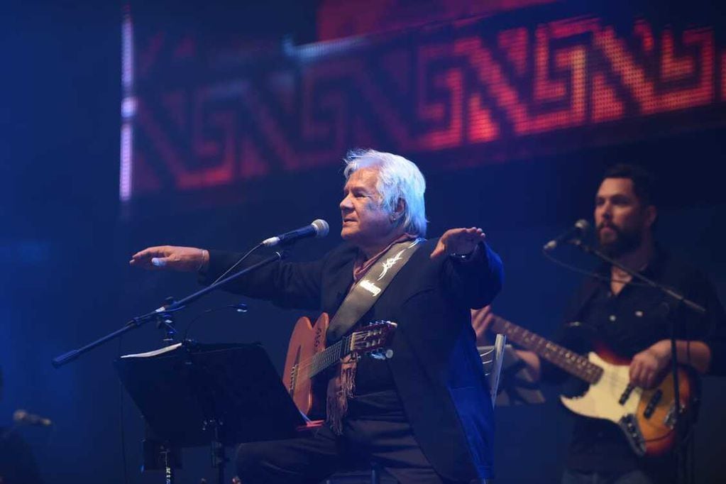 Víctor Heredia en el festival de Cosquín (La Voz)