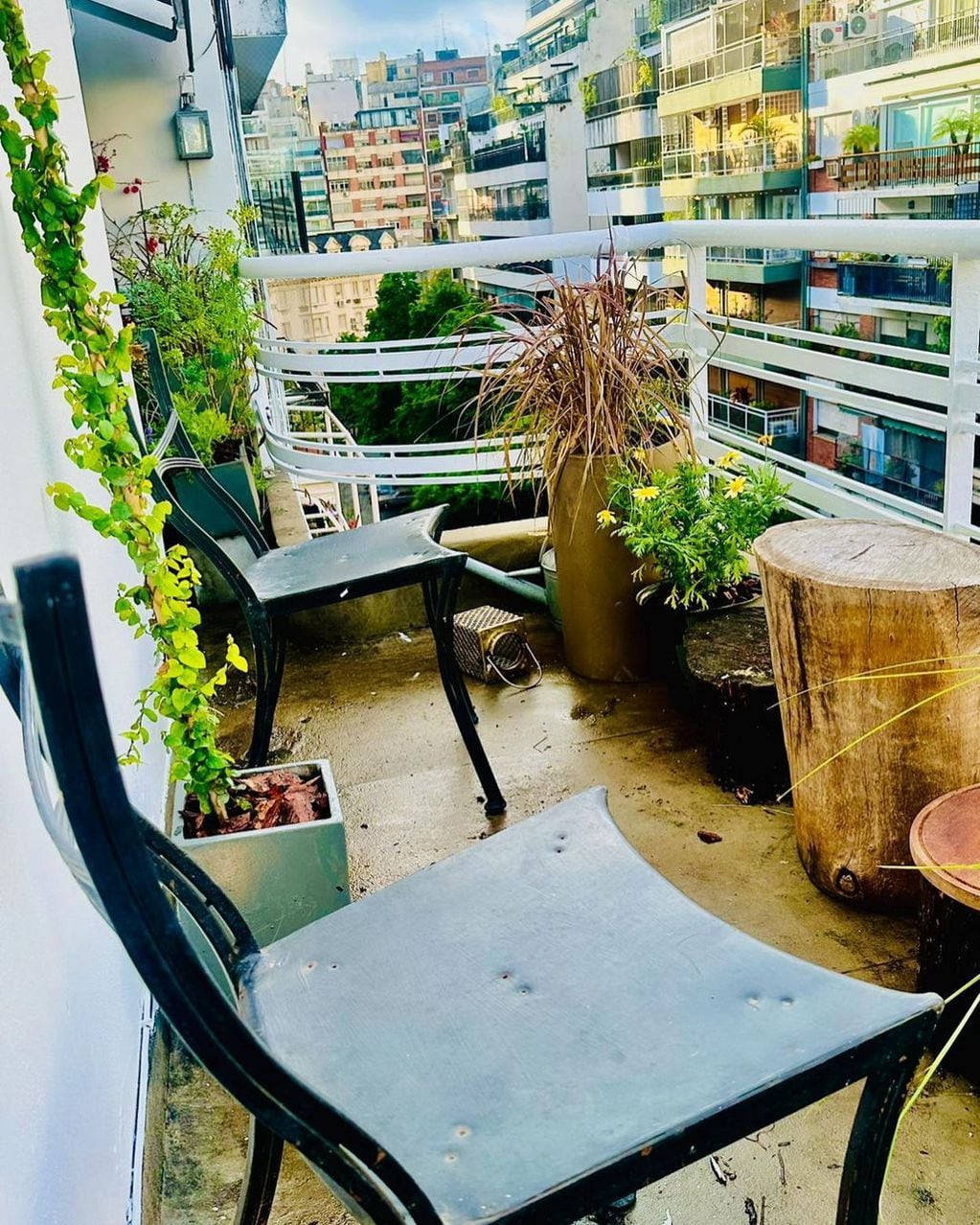 Así es el balcón de la casa de Esmeralda Mitre. Gentileza Instagram.