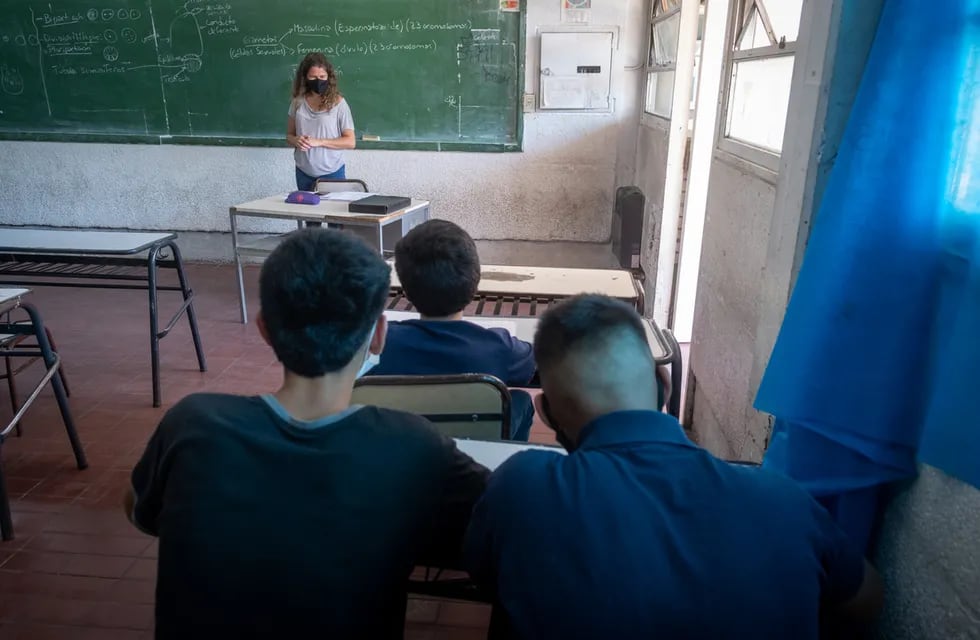 Desempeño escolar y pobreza (imagen ilustrativa. Foto: Ignacio Blanco / Los Andes)