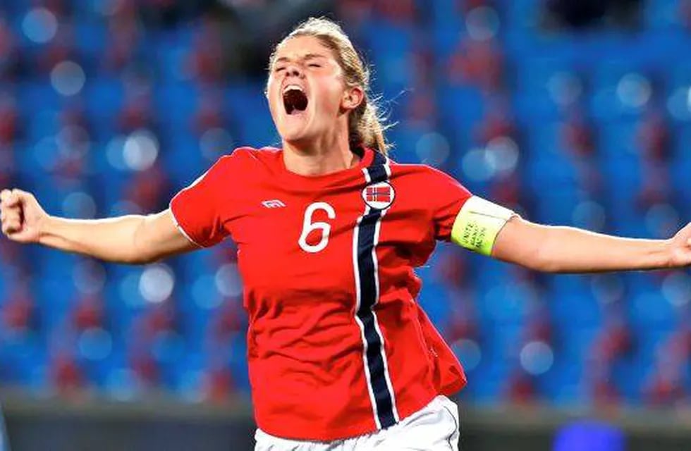 Video: no te pierdas el hermoso gol de la noruega Maren Mjelde