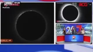 Insólito desliz: un noticiero mostraba el eclipse solar y un video inapropiado se coló entre las imágenes