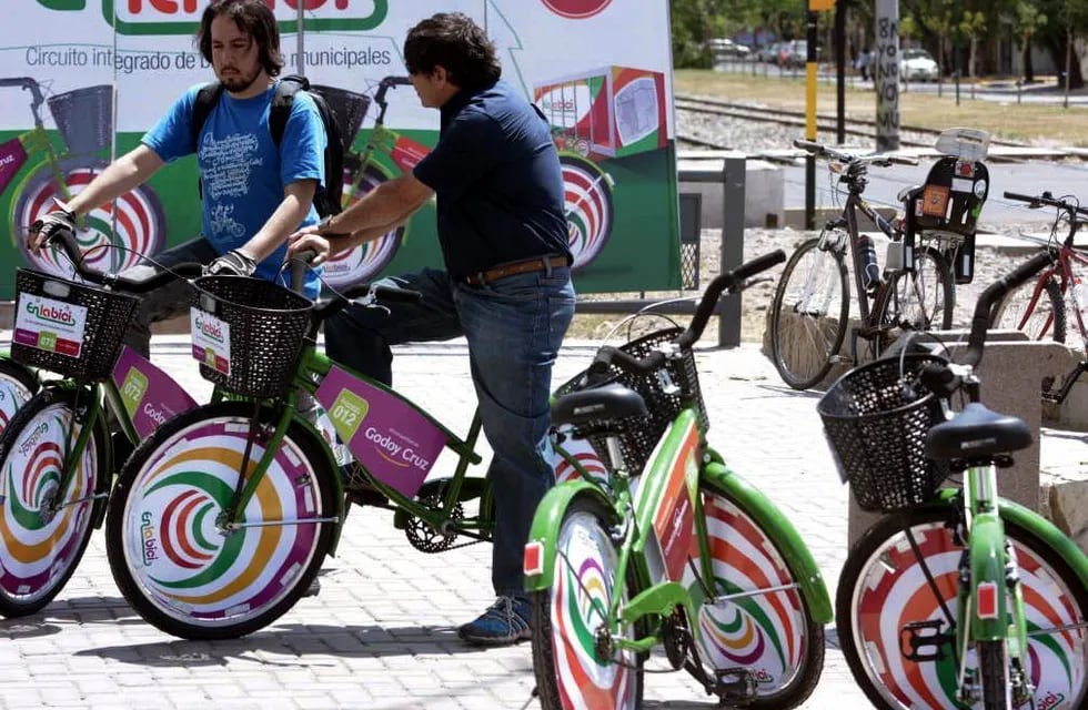 Capital y Godoy Cruz prestarán bicicletas en tres meses