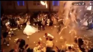 Imágenes Impactantes: Al menos 100 muertos y 500 heridos debido al incendio en una boda en Irak