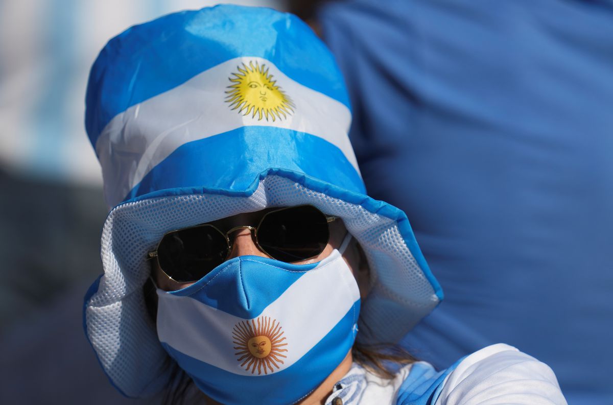 Los fanáticos argentinos no tienen límite y copar Qatar para alentar al equipo de Lionel Messi. / Gentileza.