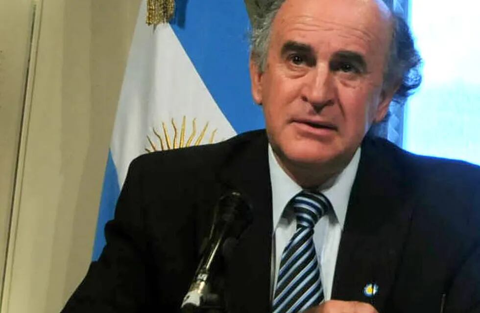 Oscar Parrilli: “No descarto que Cristina hable con Macri”