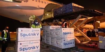 Llegaron 500 mil vacunas Sputnik V a la Argentina