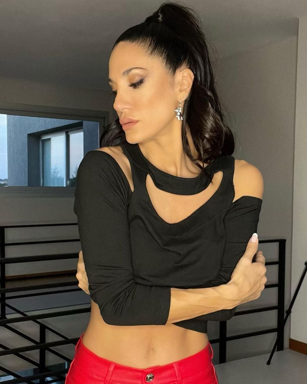 Silvina Escudero lució unos engomados rojos y los mostró en su cuenta de Instagram. 