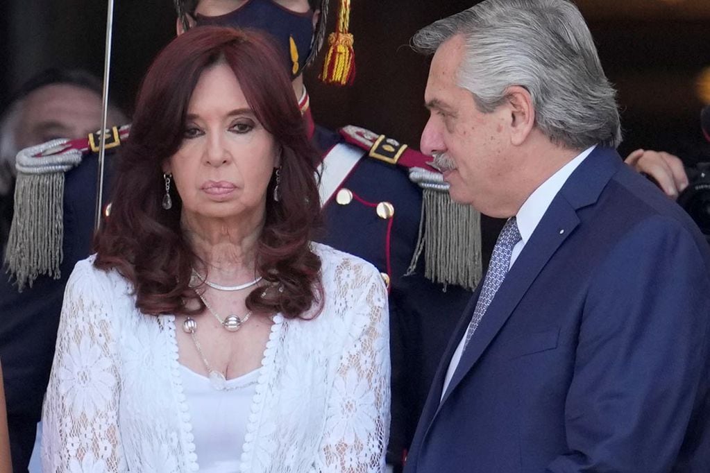 Cristina Kirchner y Alberto Fernández en el Congreso (AP)