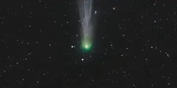 A pocos días del eclipse solar total, el cometa “diablo" ya es visible desde la Tierra