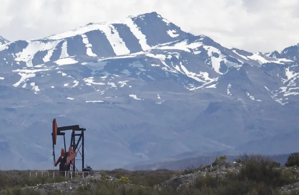 La empresa Petroleros Comodoro Rivadavia, que opera en la zona de El Sosneado, sumará 18 nuevos pozos a su cartera.