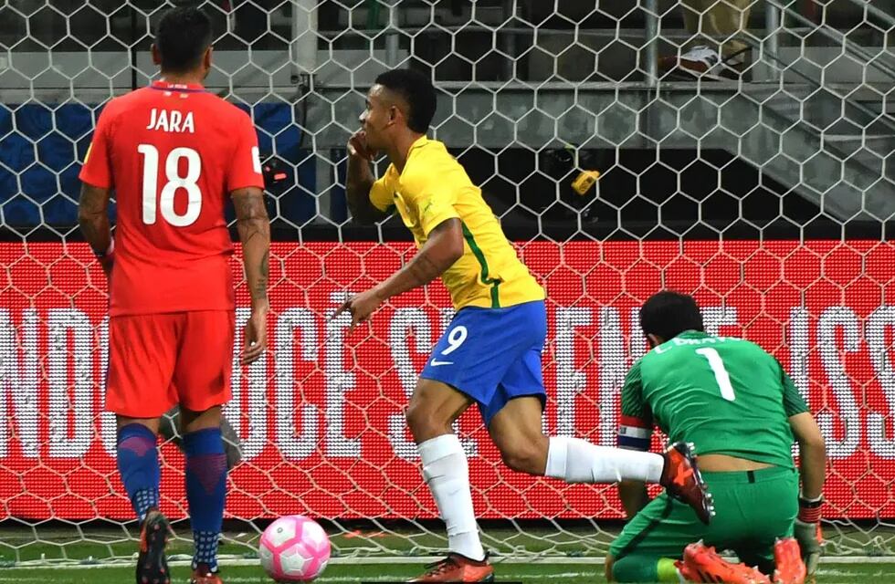 Chile fue goleado por Brasil y se quedó afuera de la Copa del Mundo