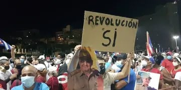 Seis días después de las protestas, el gobierno de Cuba moviliza partidarios