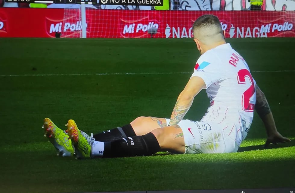 El Papu Gómez se fue lesionado del gran Derbi entre Sevilla y Betis. / Gentileza.