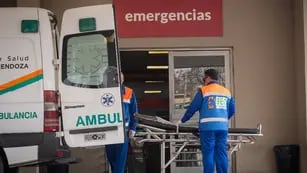 Ambulancia en hospital Central