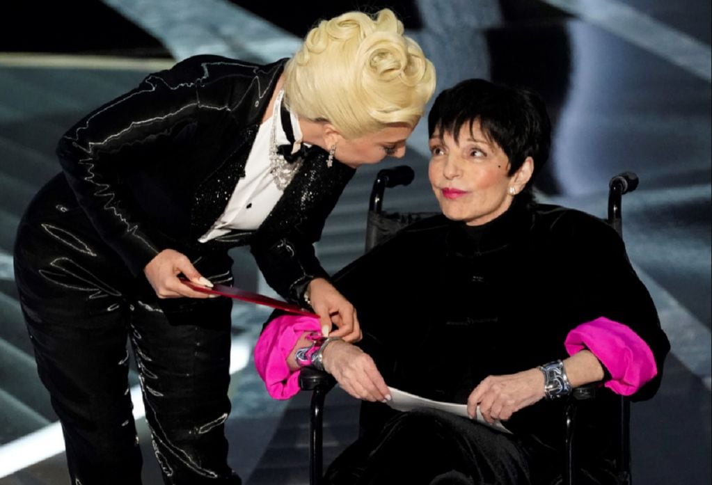 Lady Gaga y Liza Minnelli en la 94° entrega de los premios Óscar  (AP)