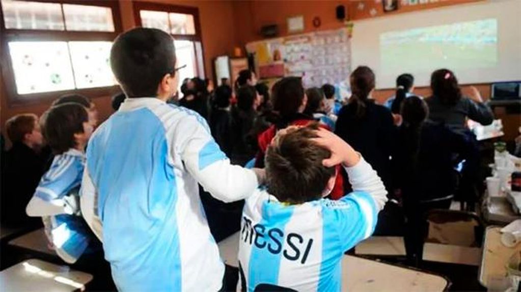 Los partido de Argentina en el Mundial se podrán ver en las escuelas de Mendoza.